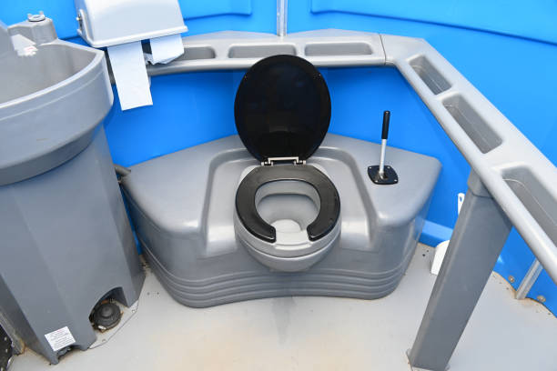 Best Porta potty rental near me  in Manchester, OH